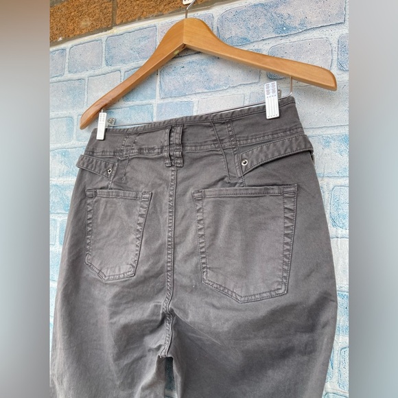 Gray Ankle Pants - Picture 9 of 16